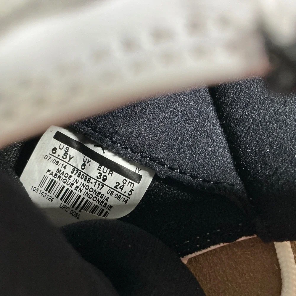 Nike brand youth